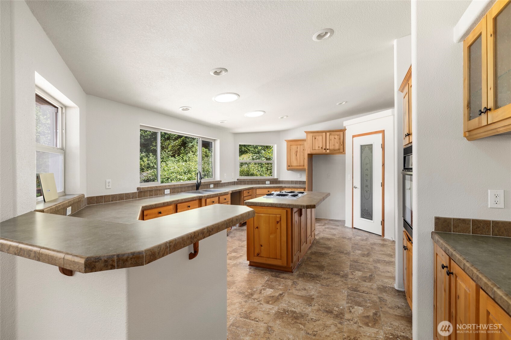 59248 Rockport Cascade Road Property Photo 11
