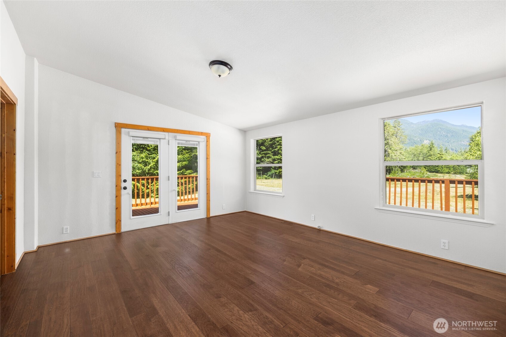 59248 Rockport Cascade Road Property Photo 15