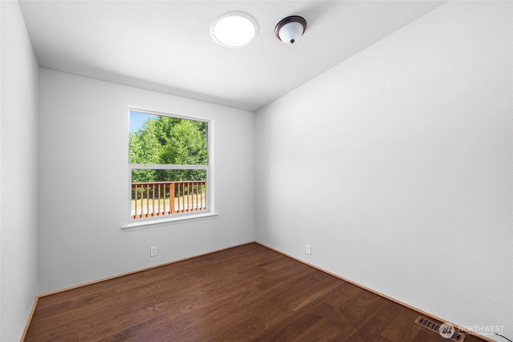 59248 Rockport Cascade Road Property Photo 20