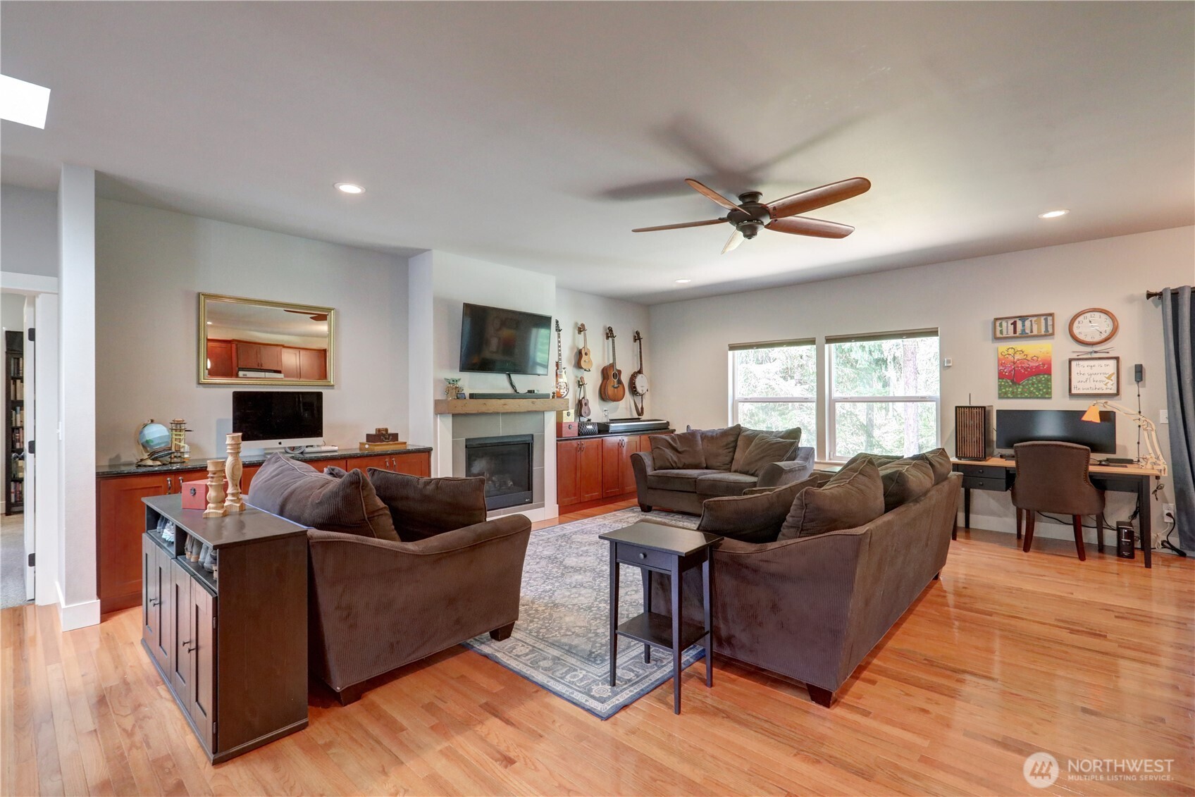 15324 Glenshire Place Property Photo 5