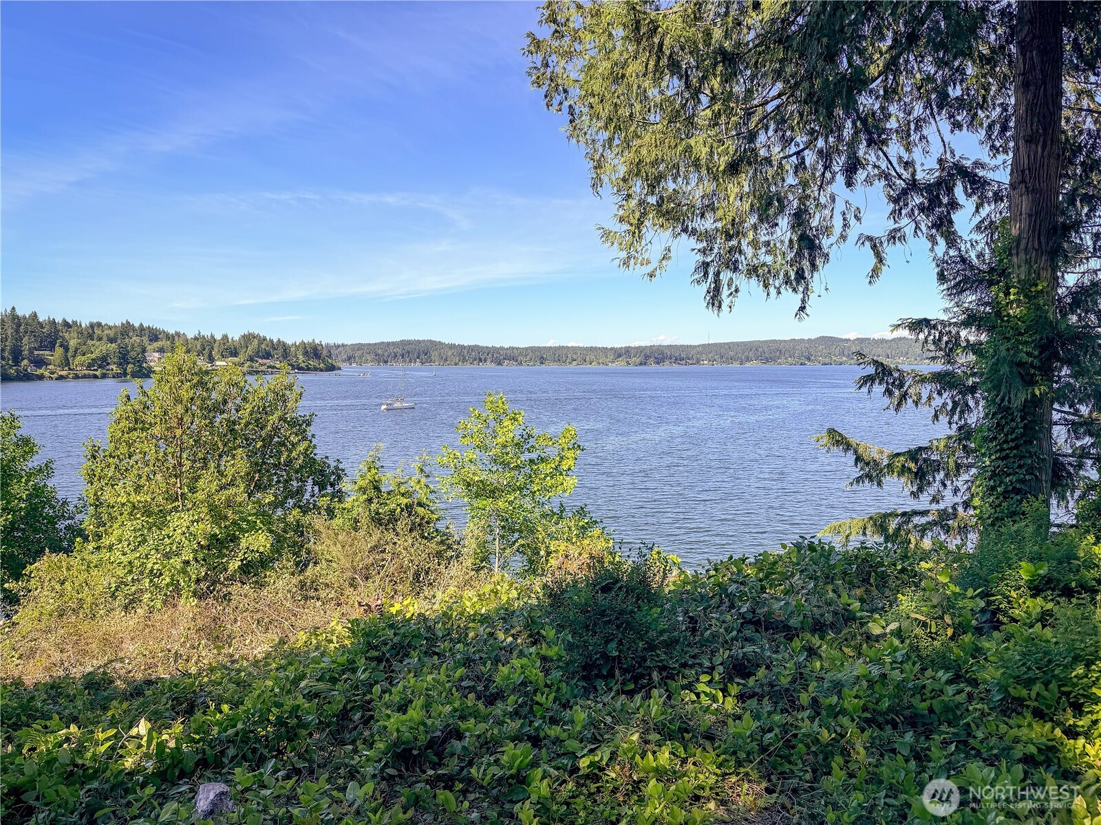17180 Agate Street Property Photo 3