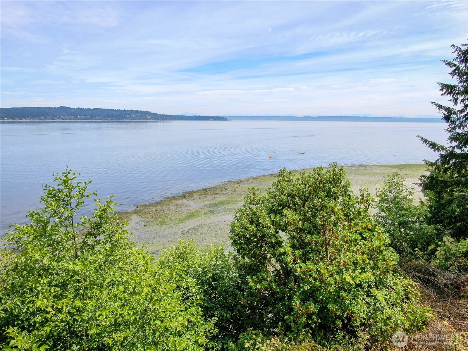 17180 Agate Street Property Photo 6