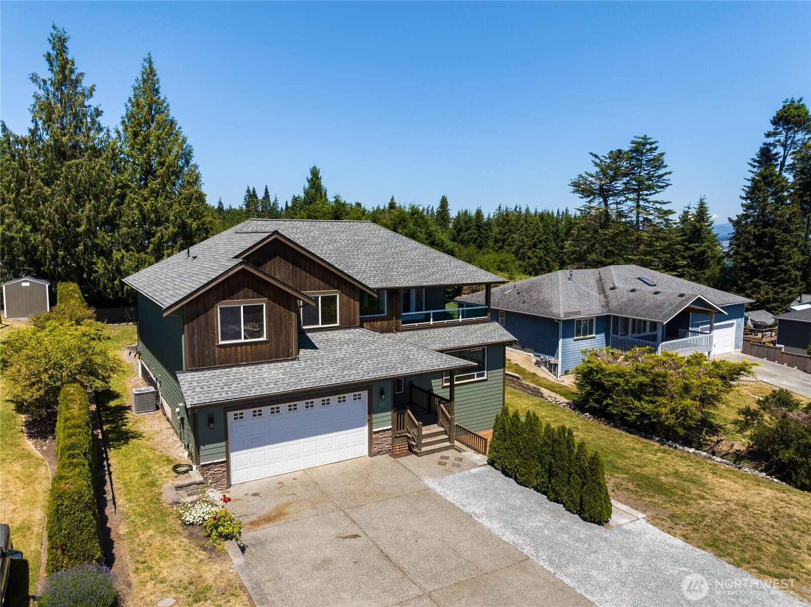 35 Lucky Lane Property Photo 3