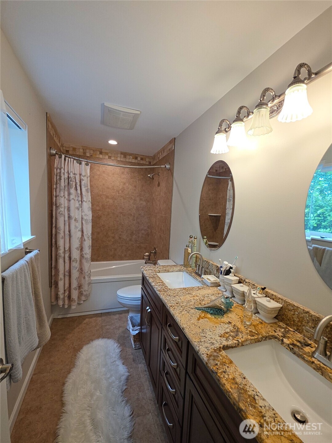 3214 Sanderling Drive Property Photo 14