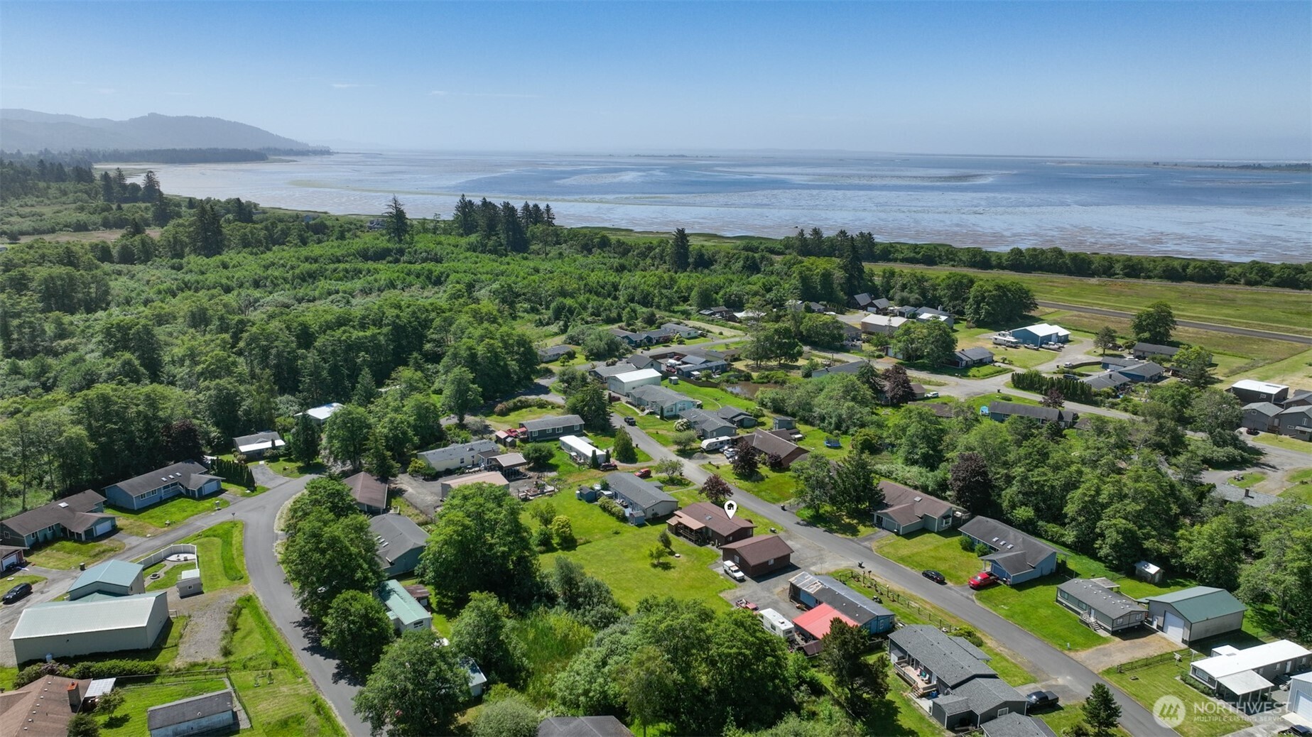 7115 Ortelius Dr Property Photo 3