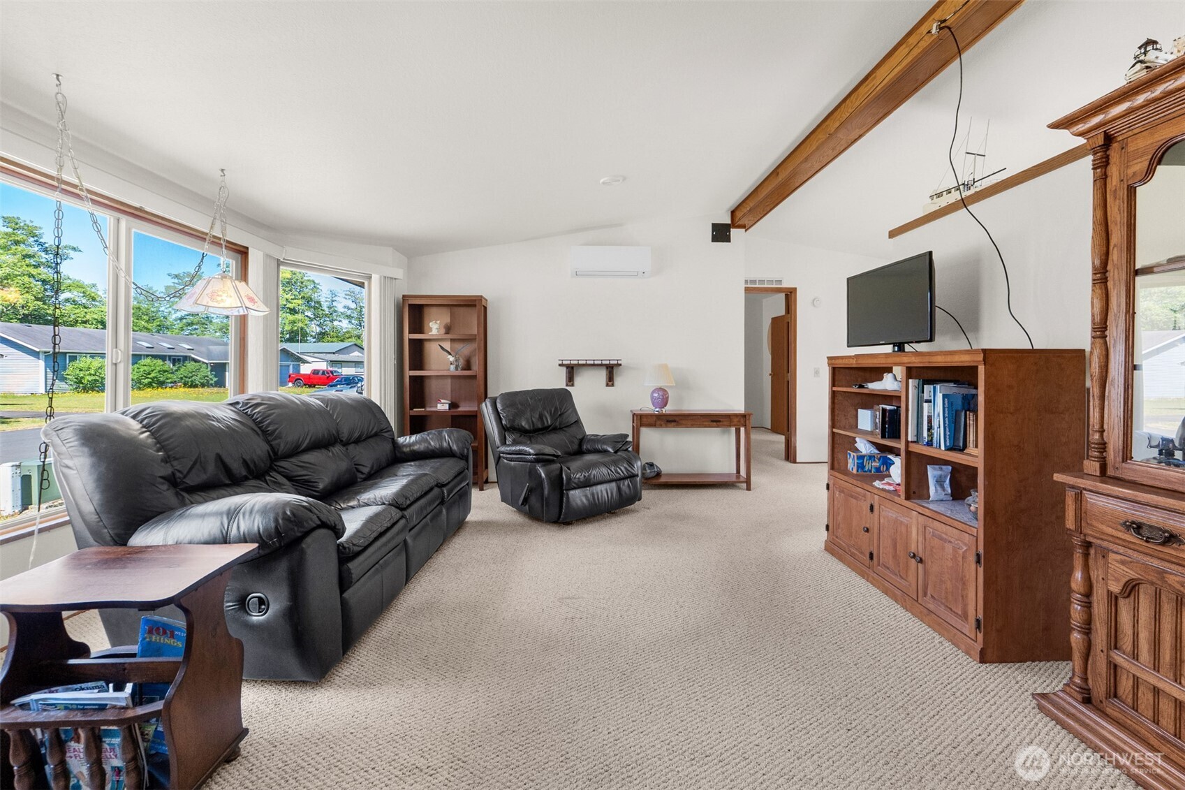 7115 Ortelius Dr Property Photo 8