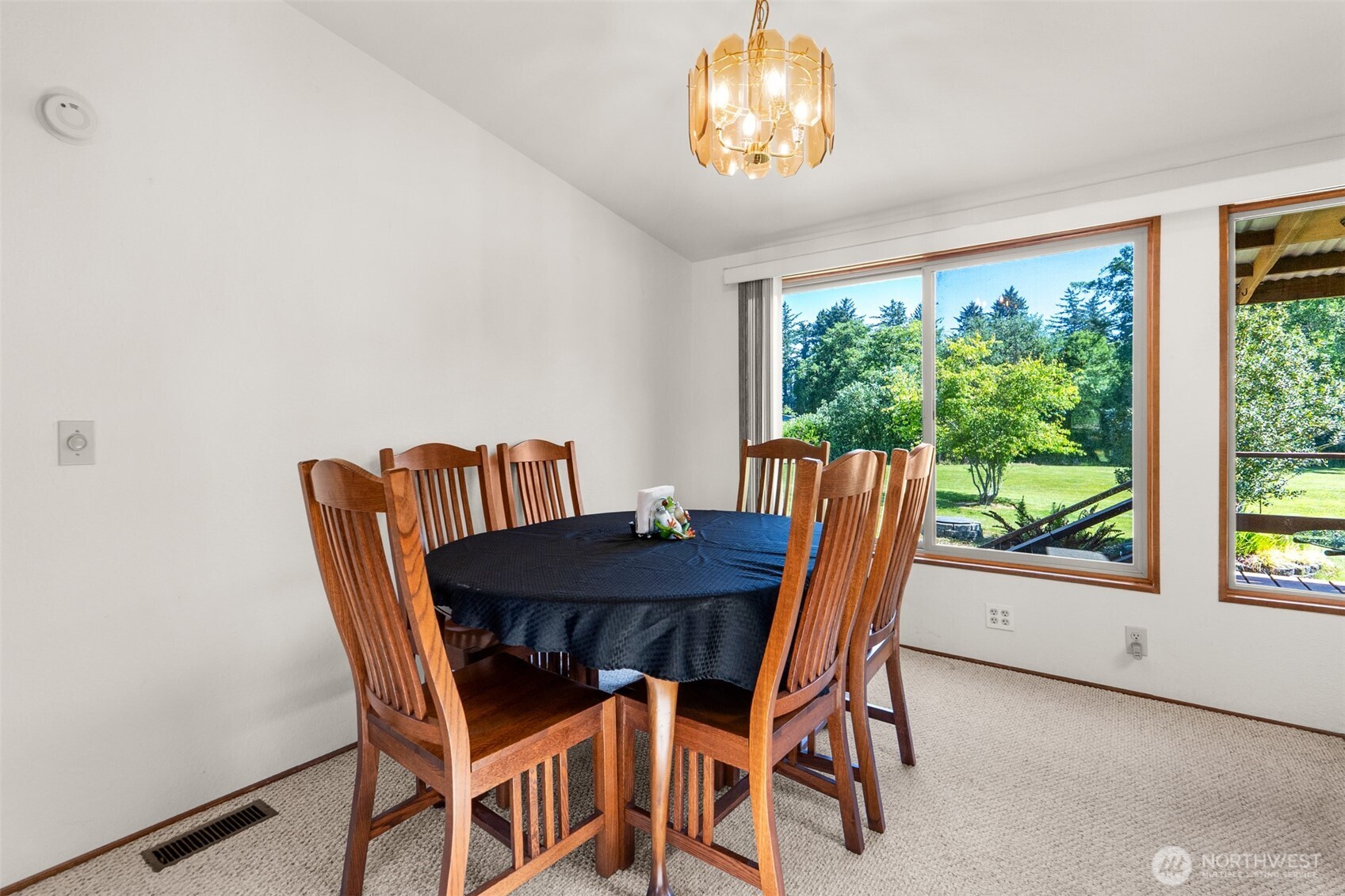 7115 Ortelius Dr Property Photo 11
