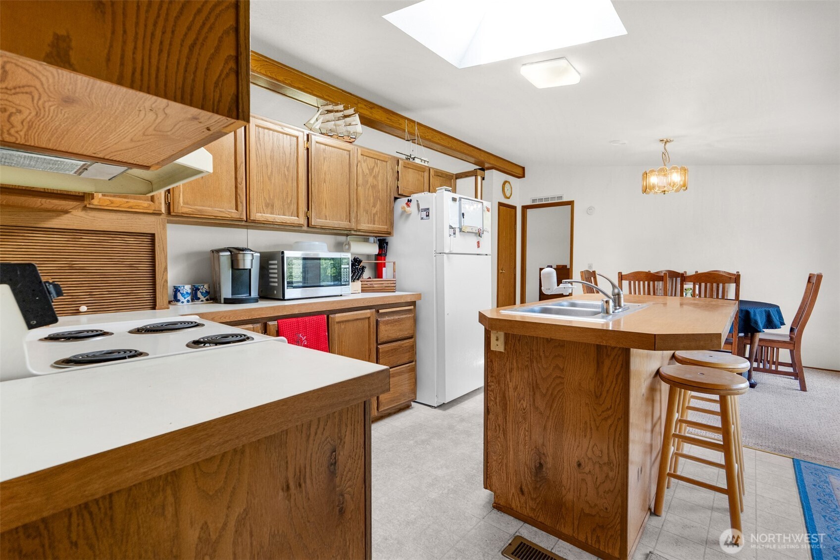 7115 Ortelius Dr Property Photo 14