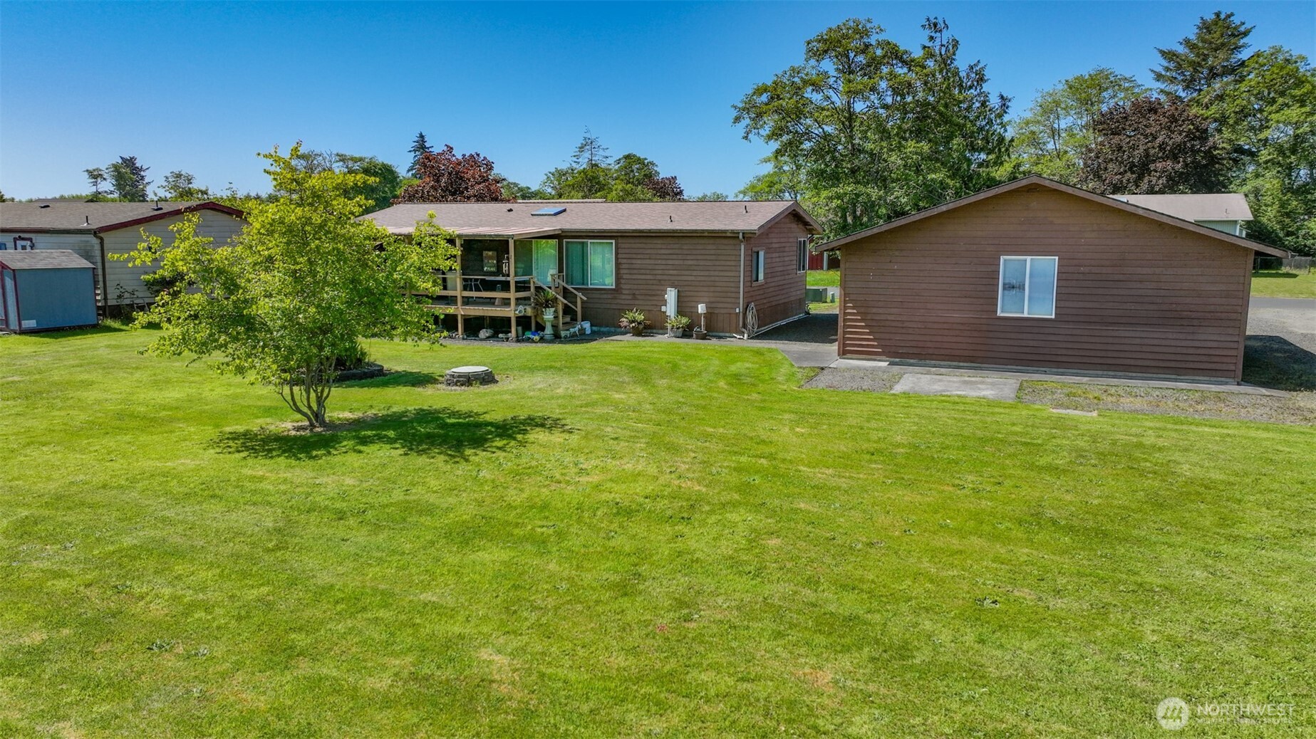 7115 Ortelius Dr Property Photo 28