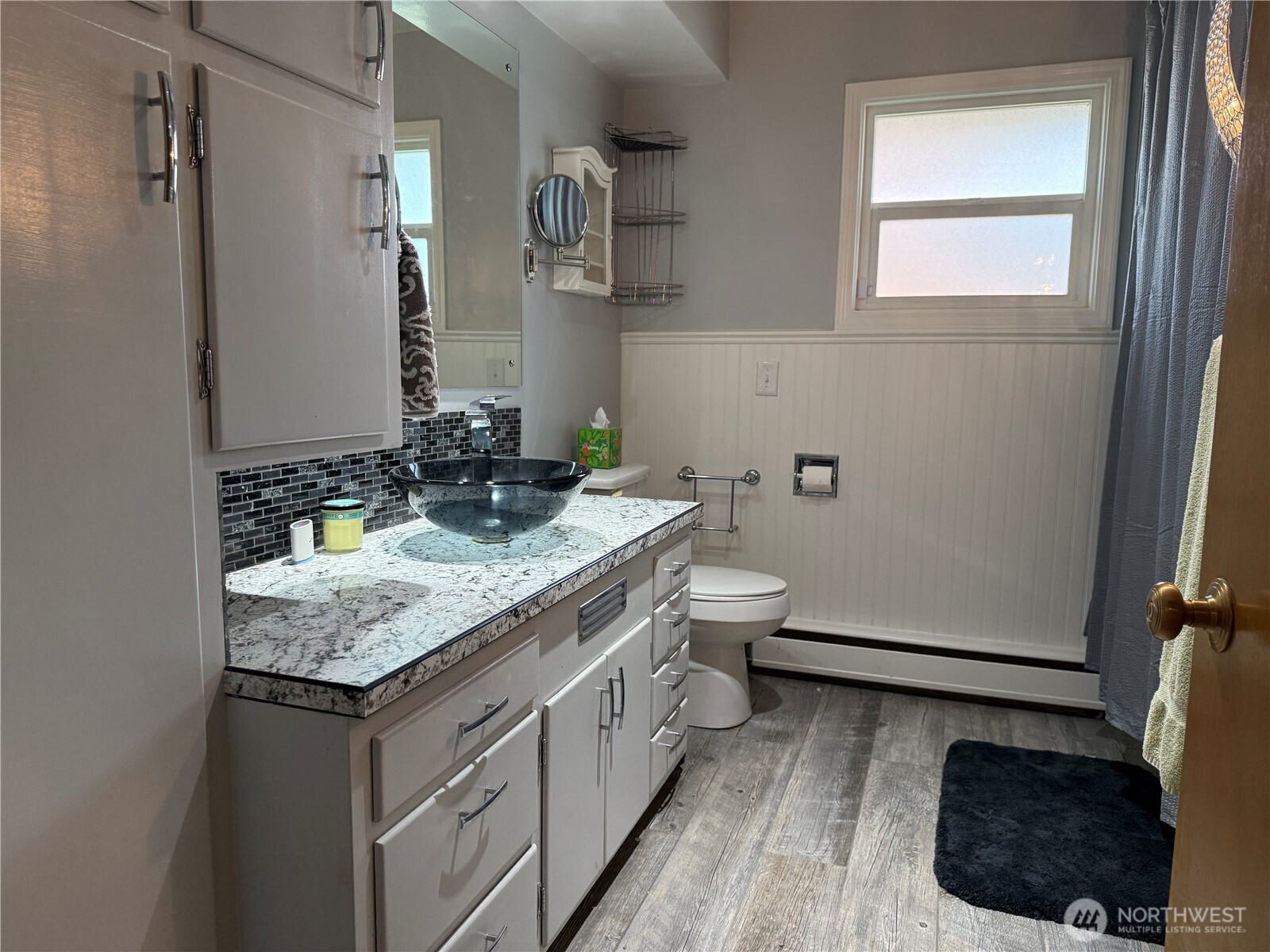 712 E 2nd Avenue Property Photo 19