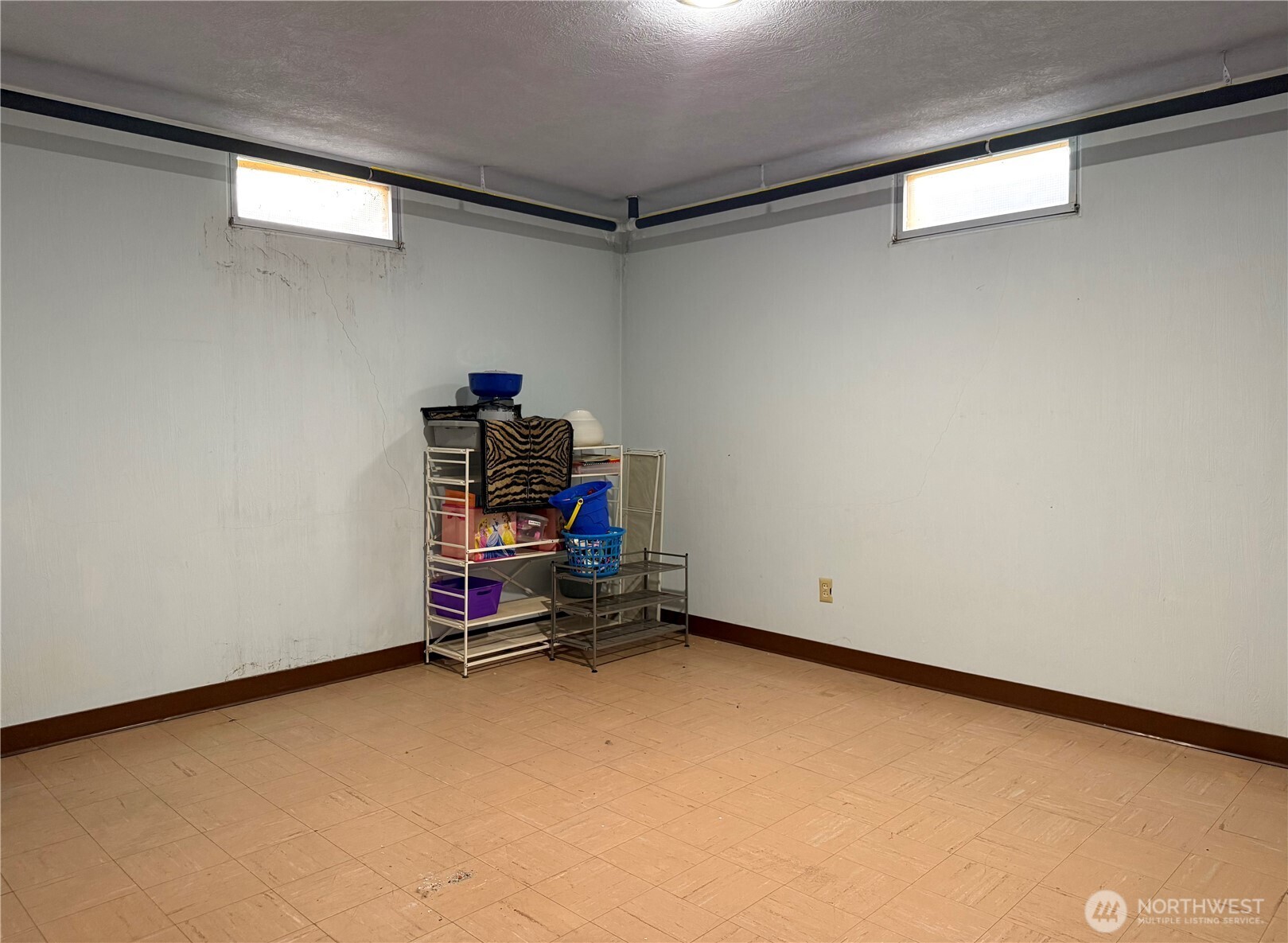 712 E 2nd Avenue Property Photo 30