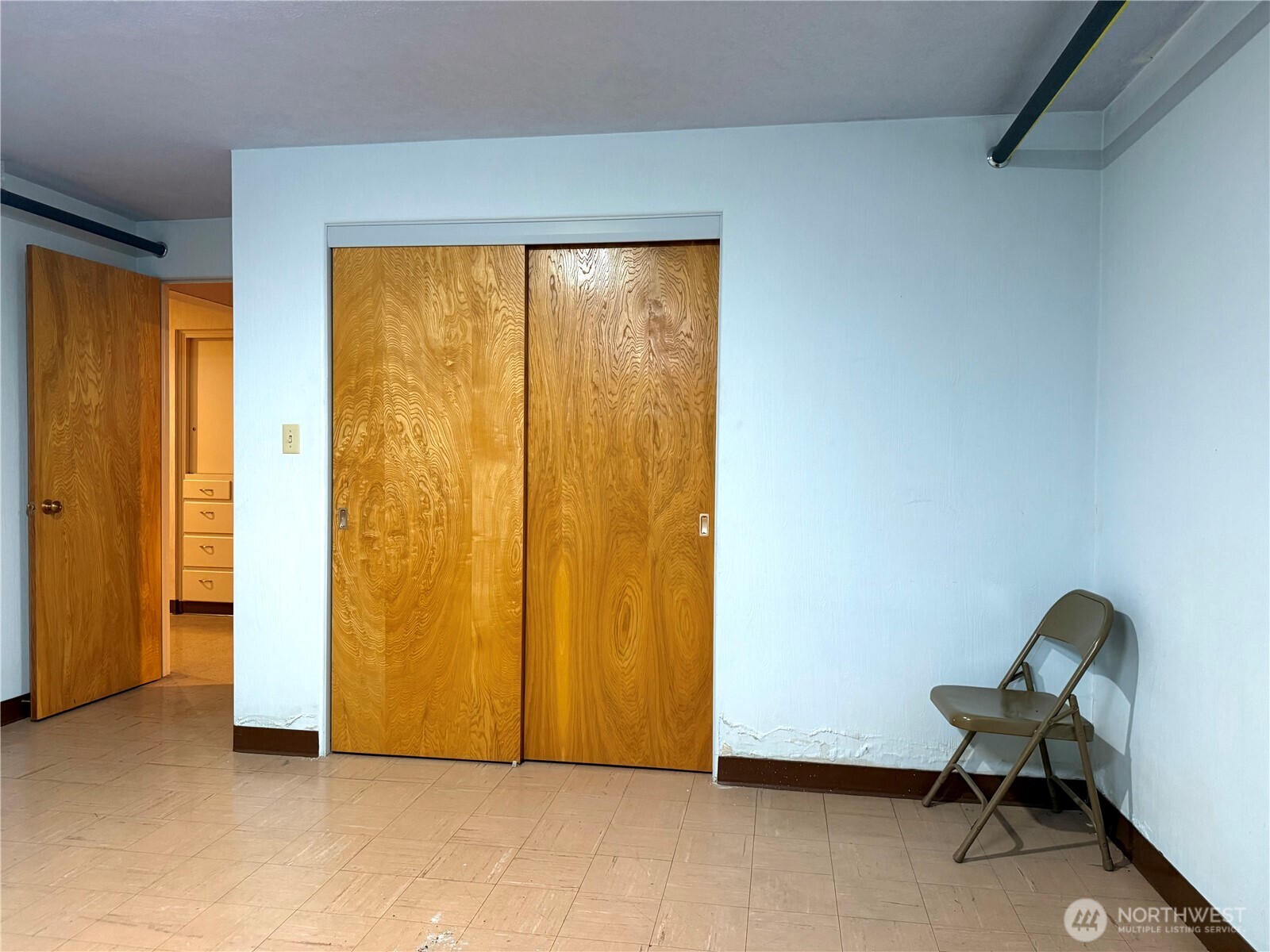712 E 2nd Avenue Property Photo 31