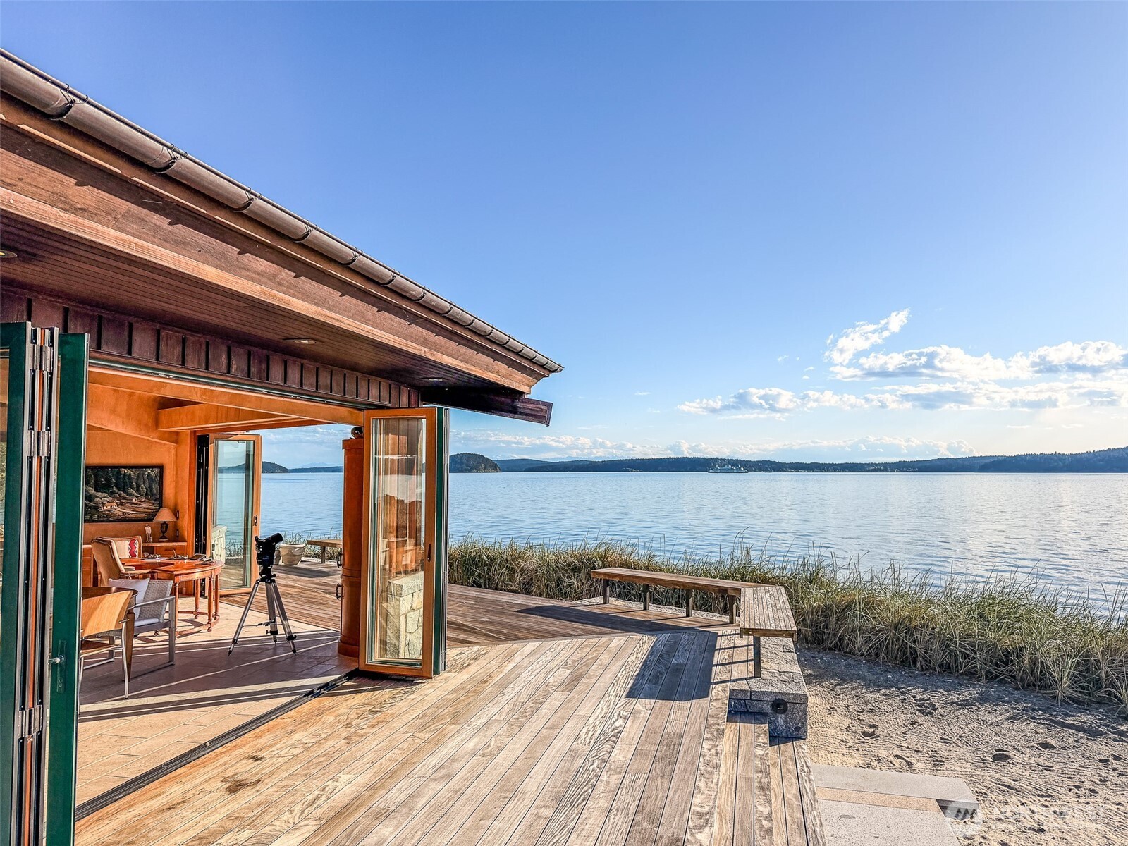 450 Eagle Bay Road Property Photo 1