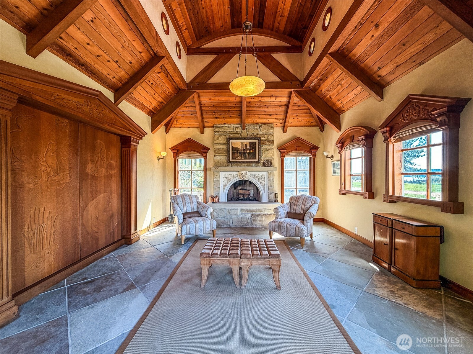 450 Eagle Bay Road Property Photo 17