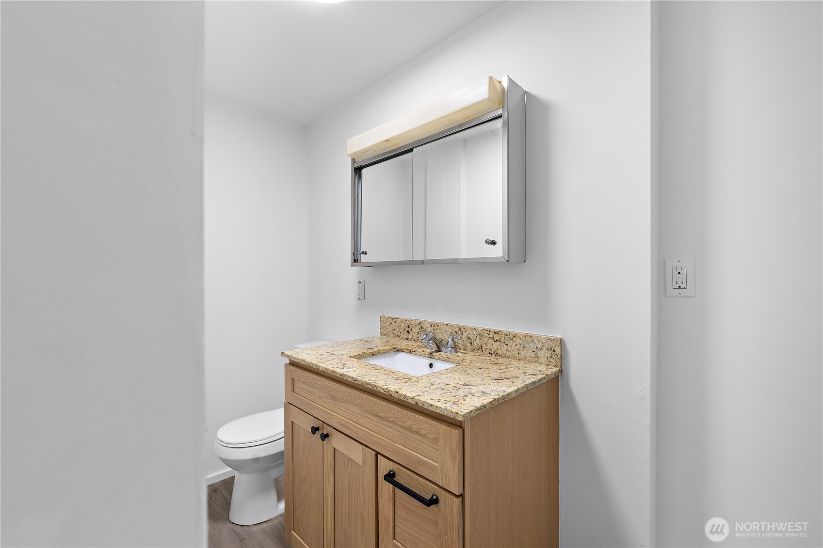 230 105th Avenue Property Photo 19