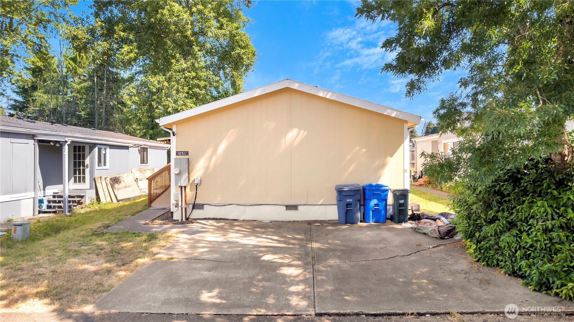 10511 137th Street 16 Property Photo 2