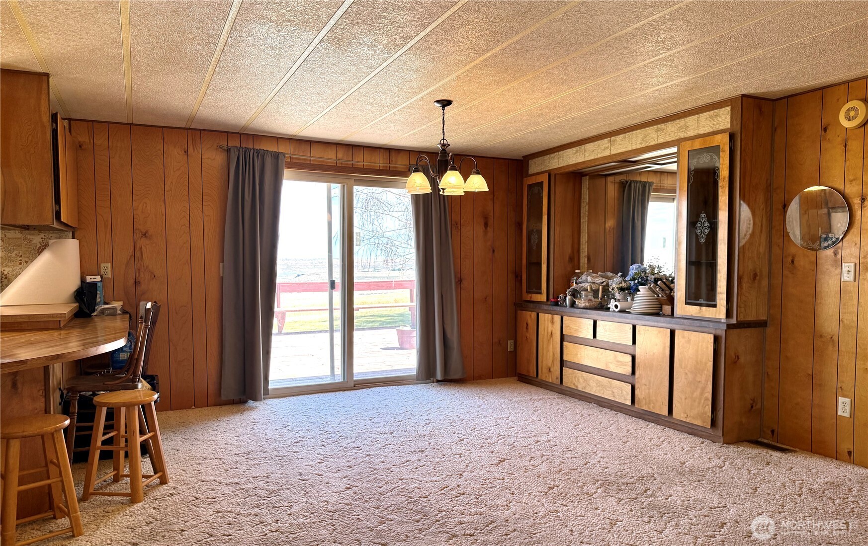 7603 Coyote Heights Road Property Photo 3