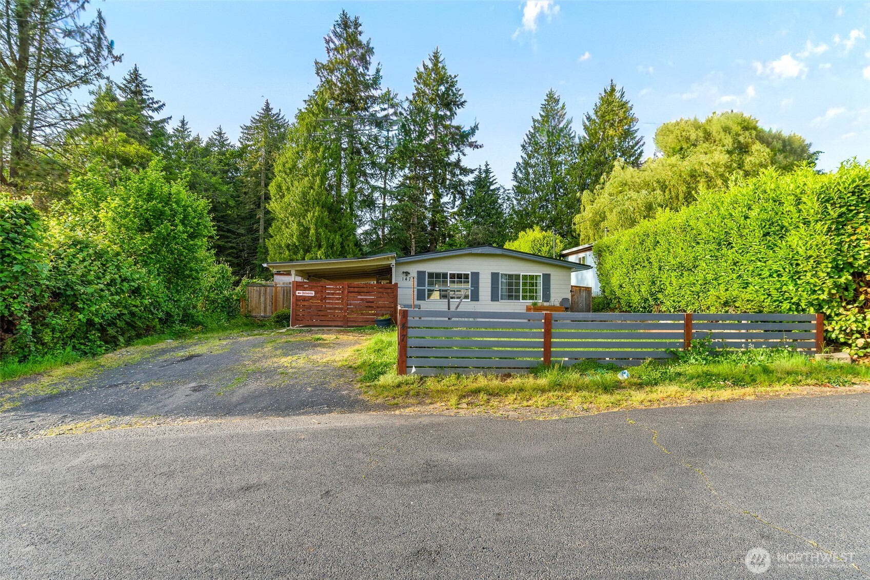 147 Mountain View Drive Property Photo 2