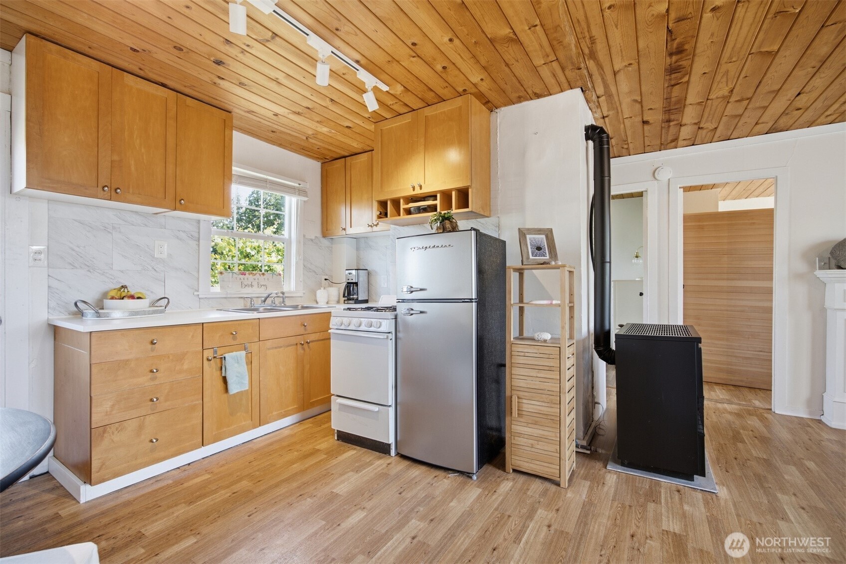 7910 Birch Bay Drive 20 Property Photo 12