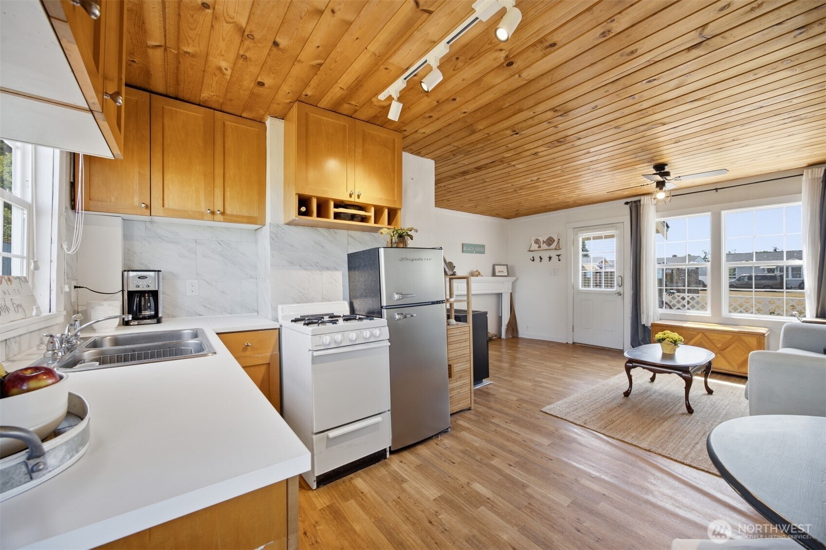 7910 Birch Bay Drive 20 Property Photo 15
