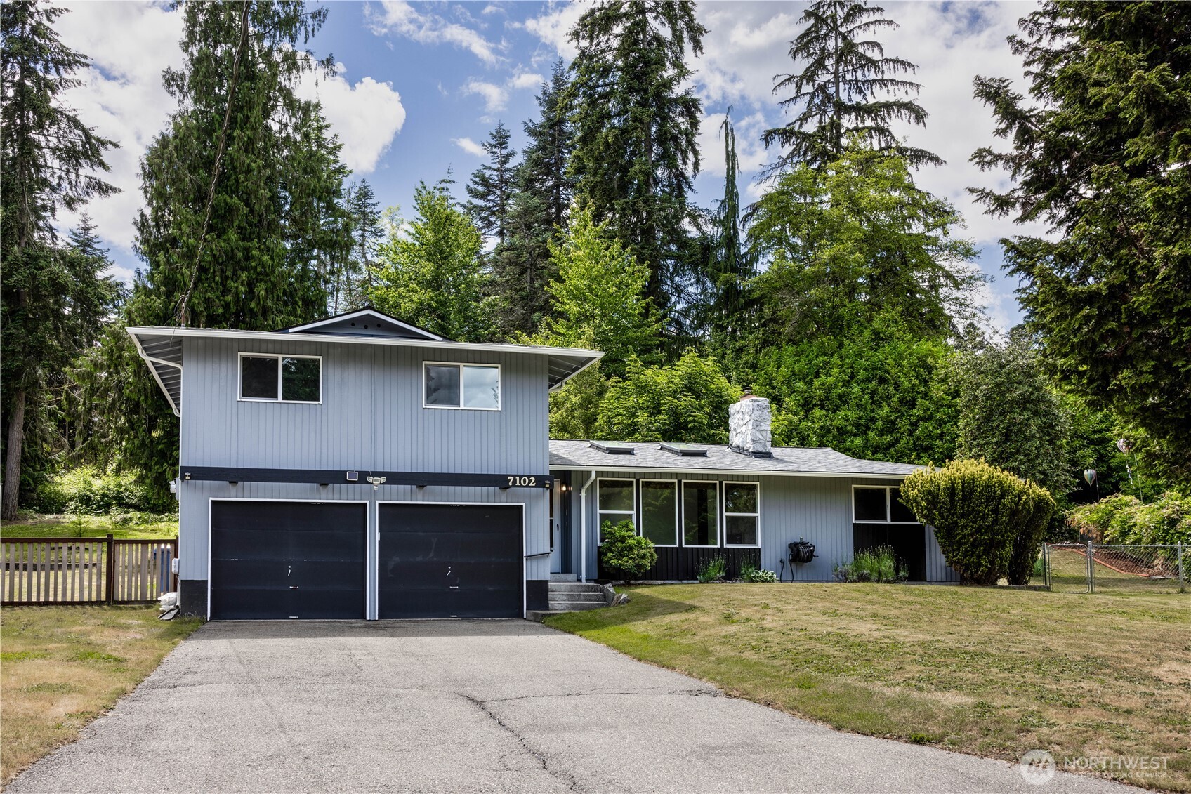 7102 48th Avenue Property Photo 1