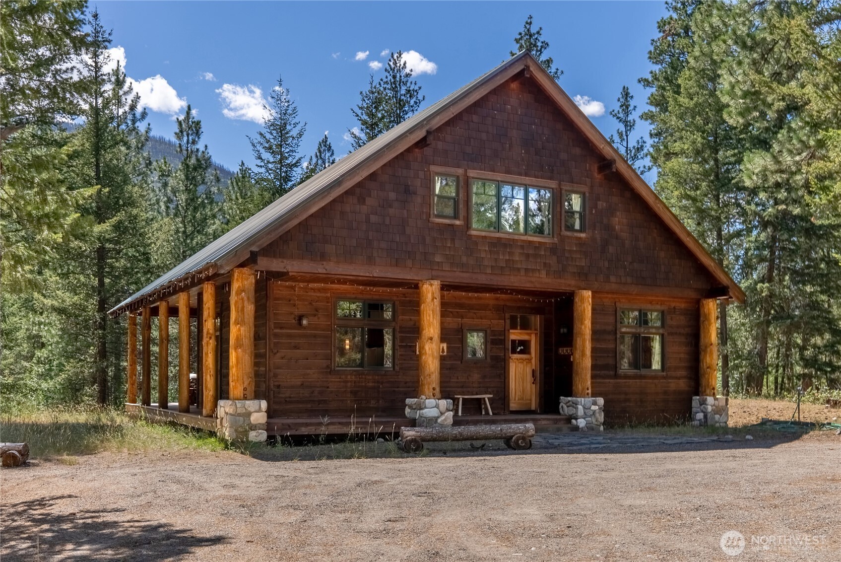 32 Foster Loop Road Property Photo 1