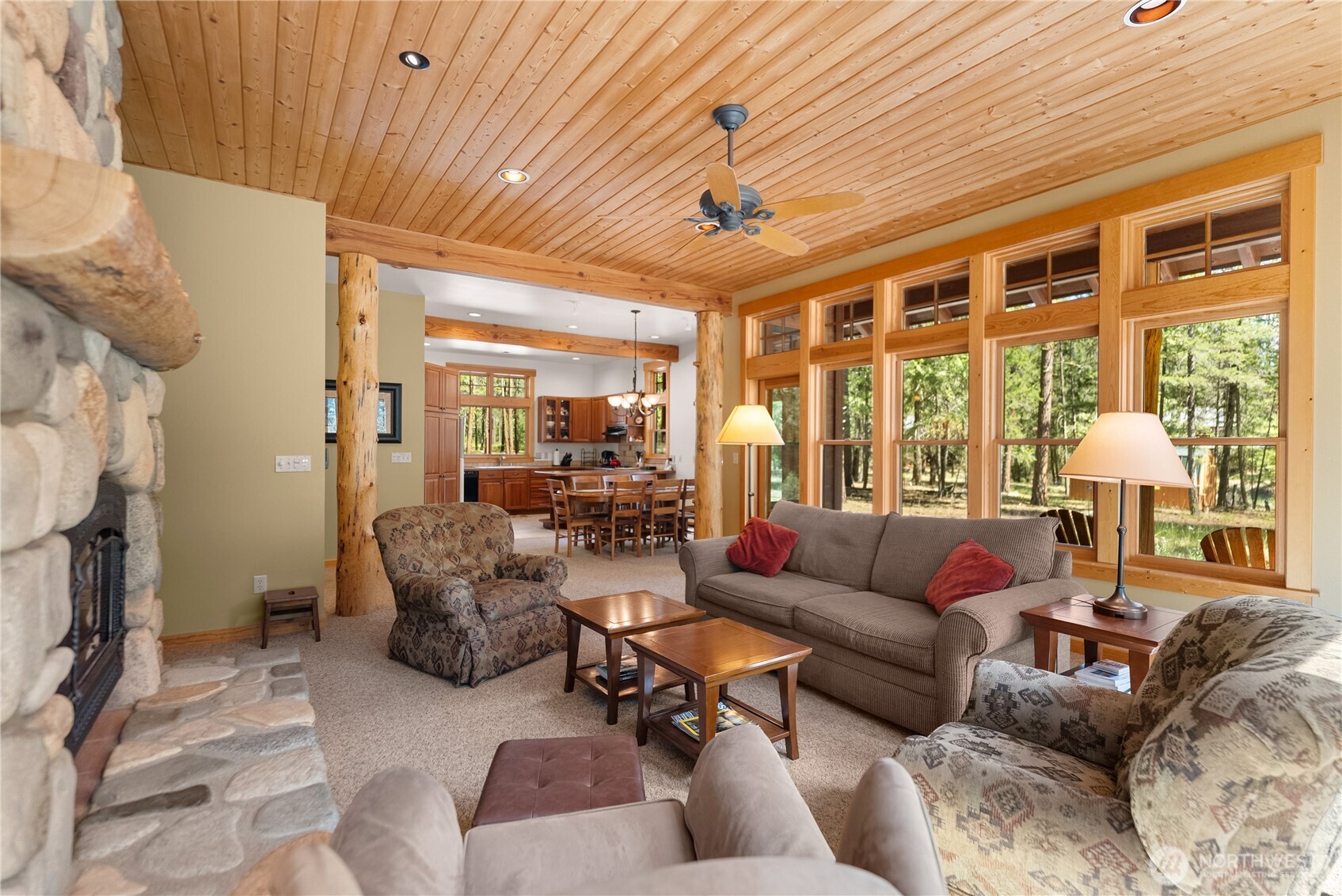 32 Foster Loop Road Property Photo 17