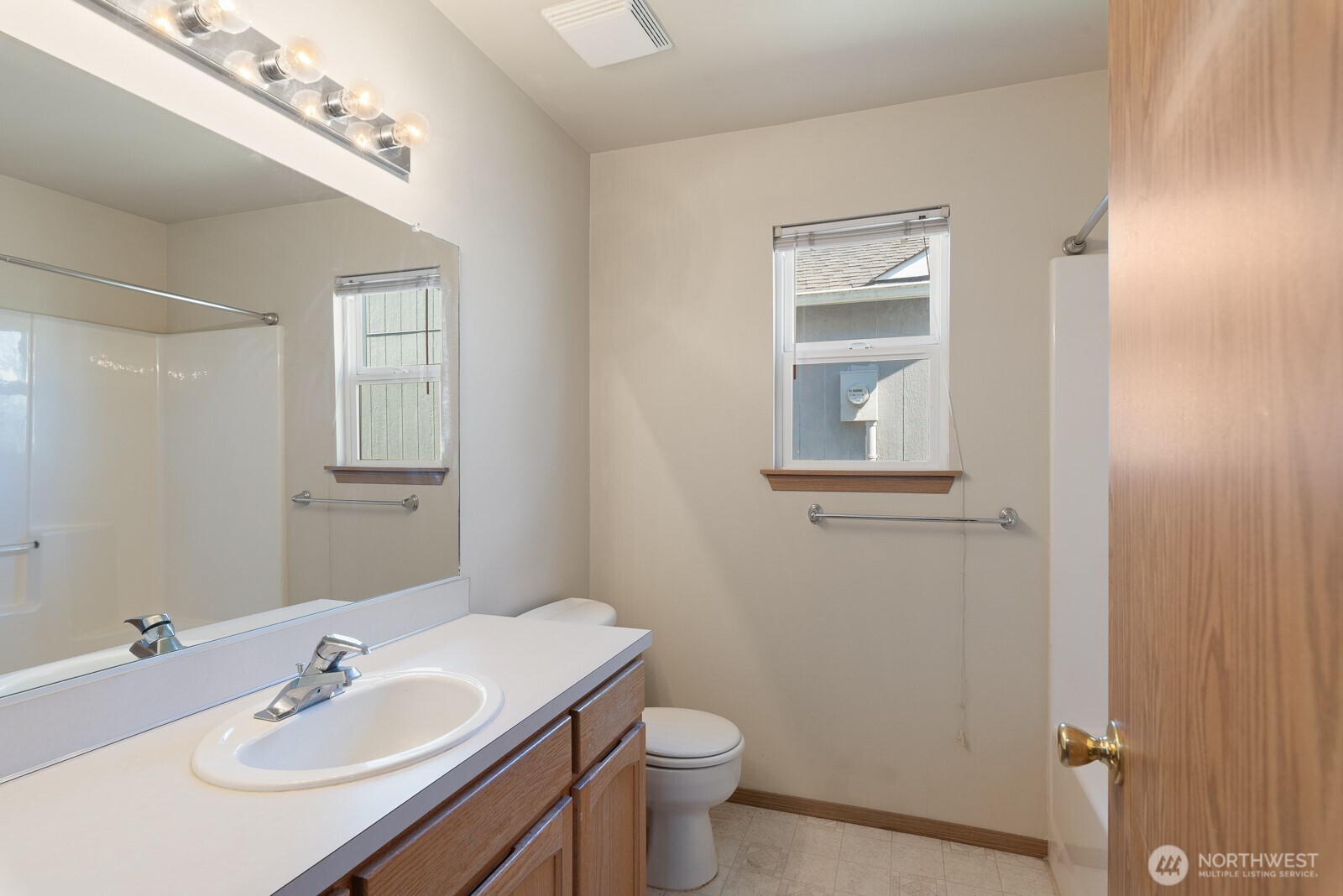 942 Ne Cordero Place Property Photo 14
