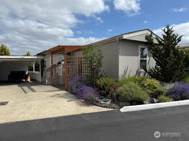 10517 62nd Street 92 Property Photo 1
