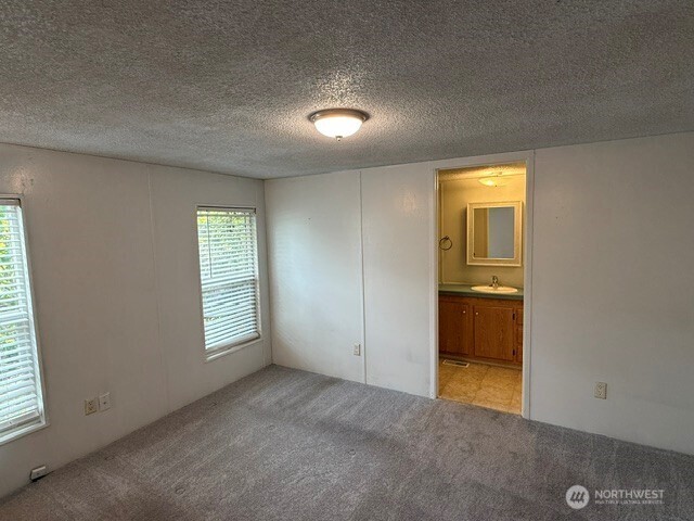 10517 62nd Street 92 Property Photo 10