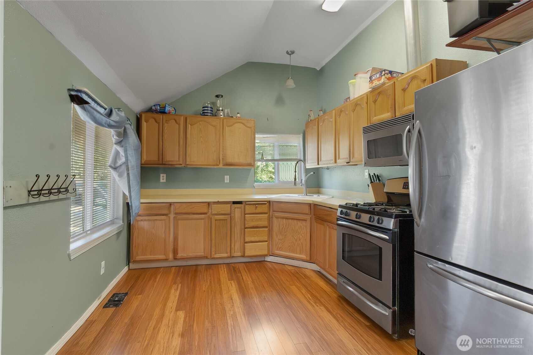 3009 D Street Property Photo 19