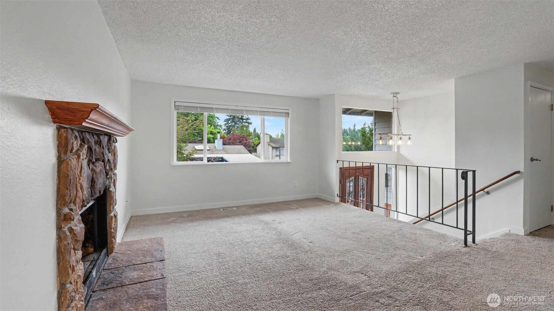 2233 184th Place Property Photo 4