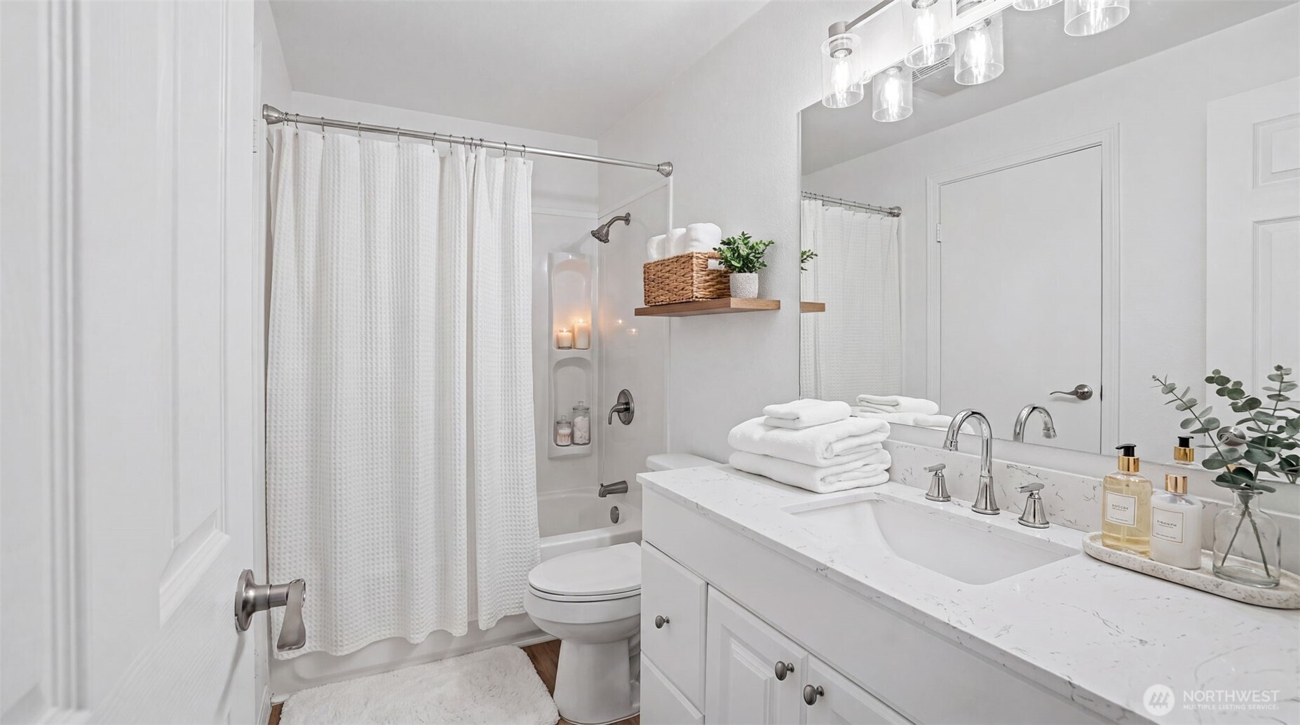 2233 184th Place Property Photo 13