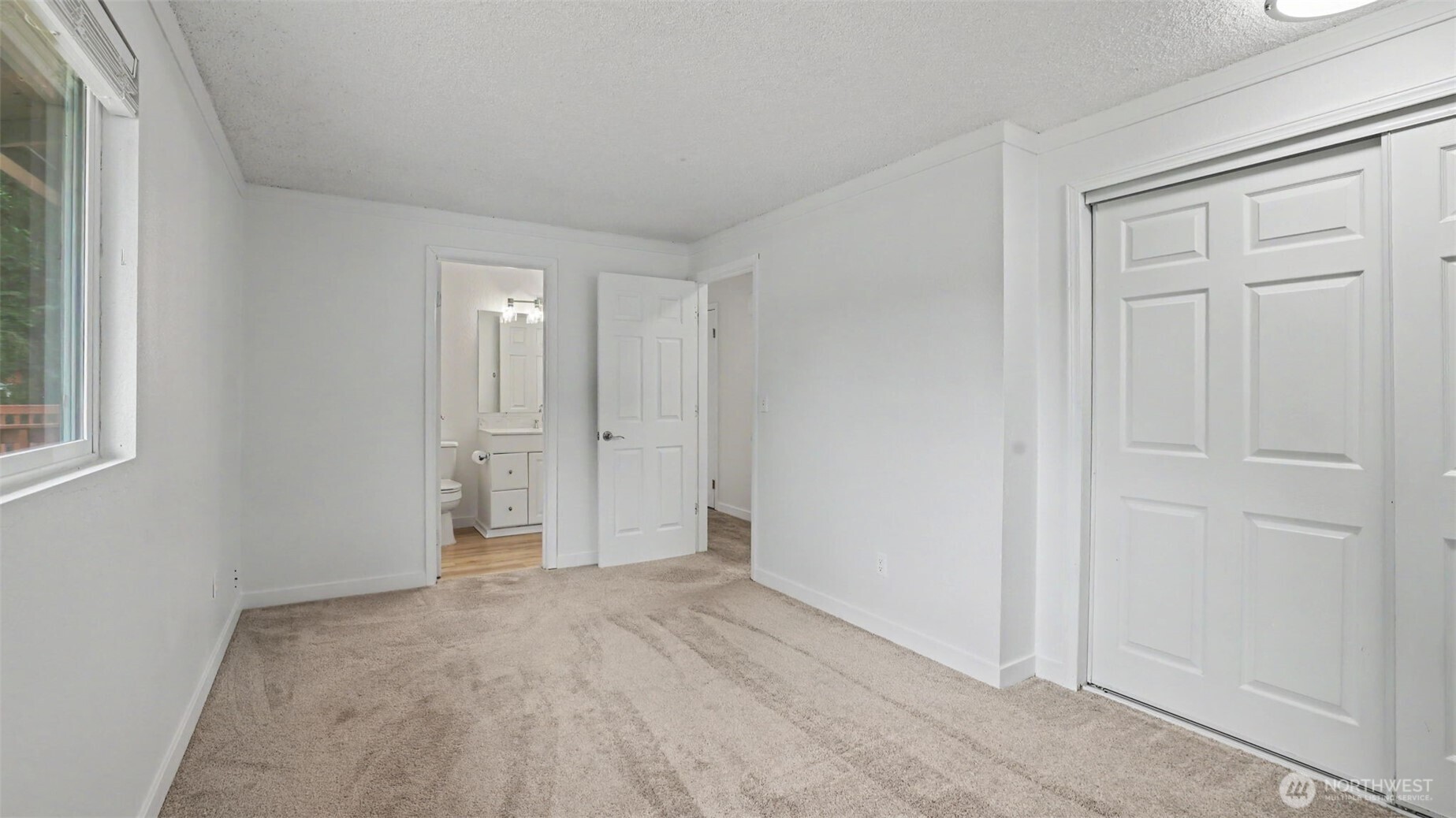 2233 184th Place Property Photo 16