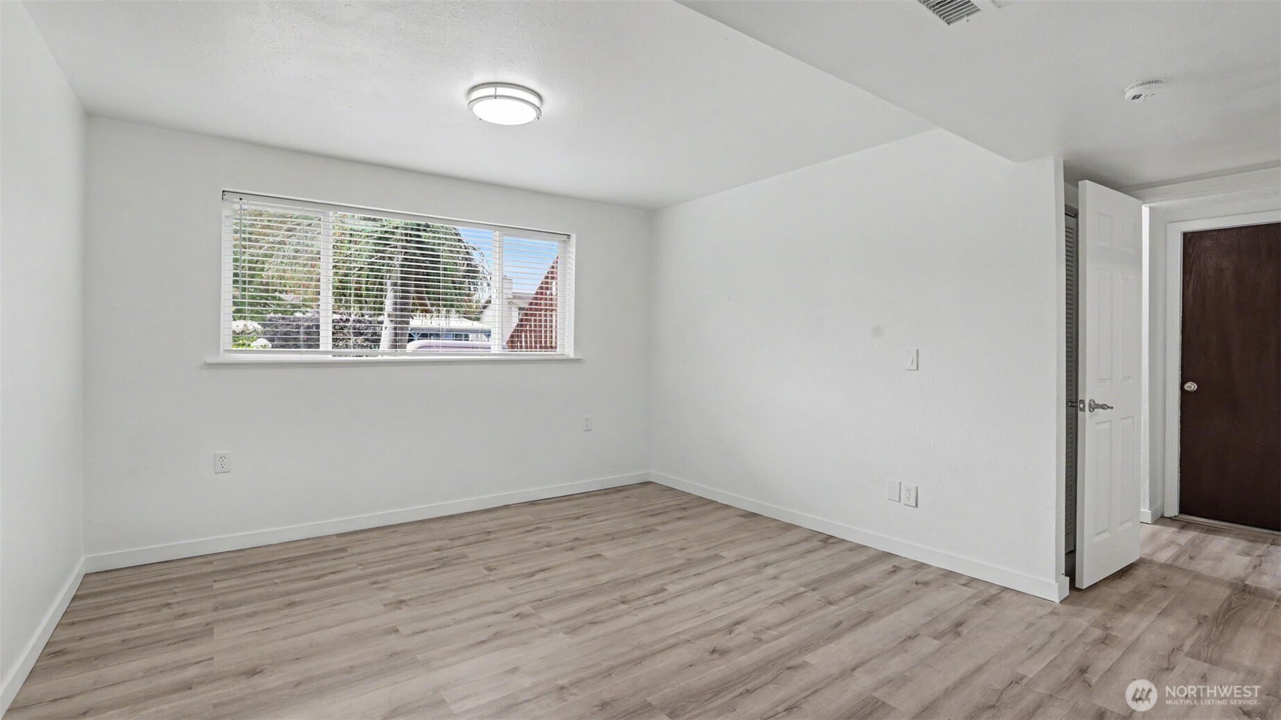 2233 184th Place Property Photo 28