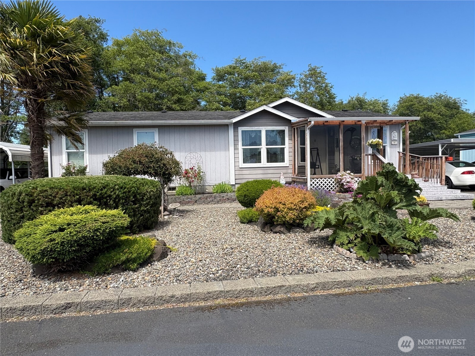 51 Meander Way Property Photo 1