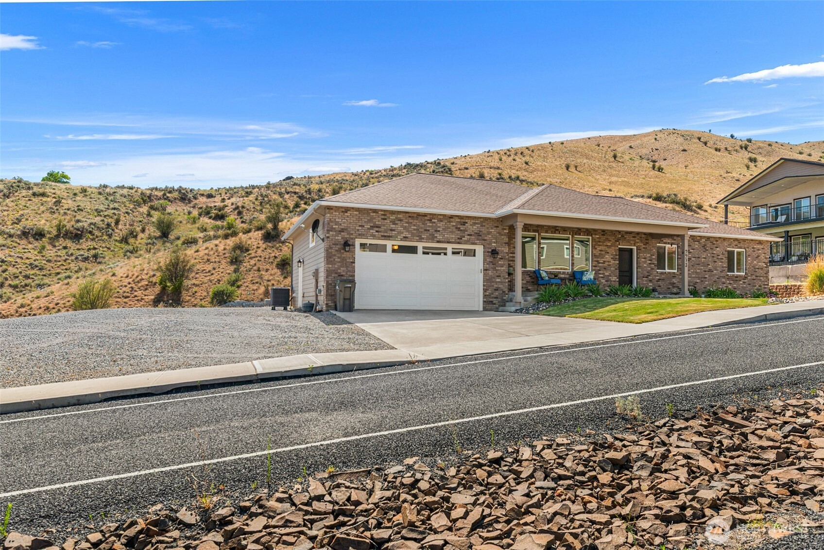 9973 Saska Way Property Photo 2