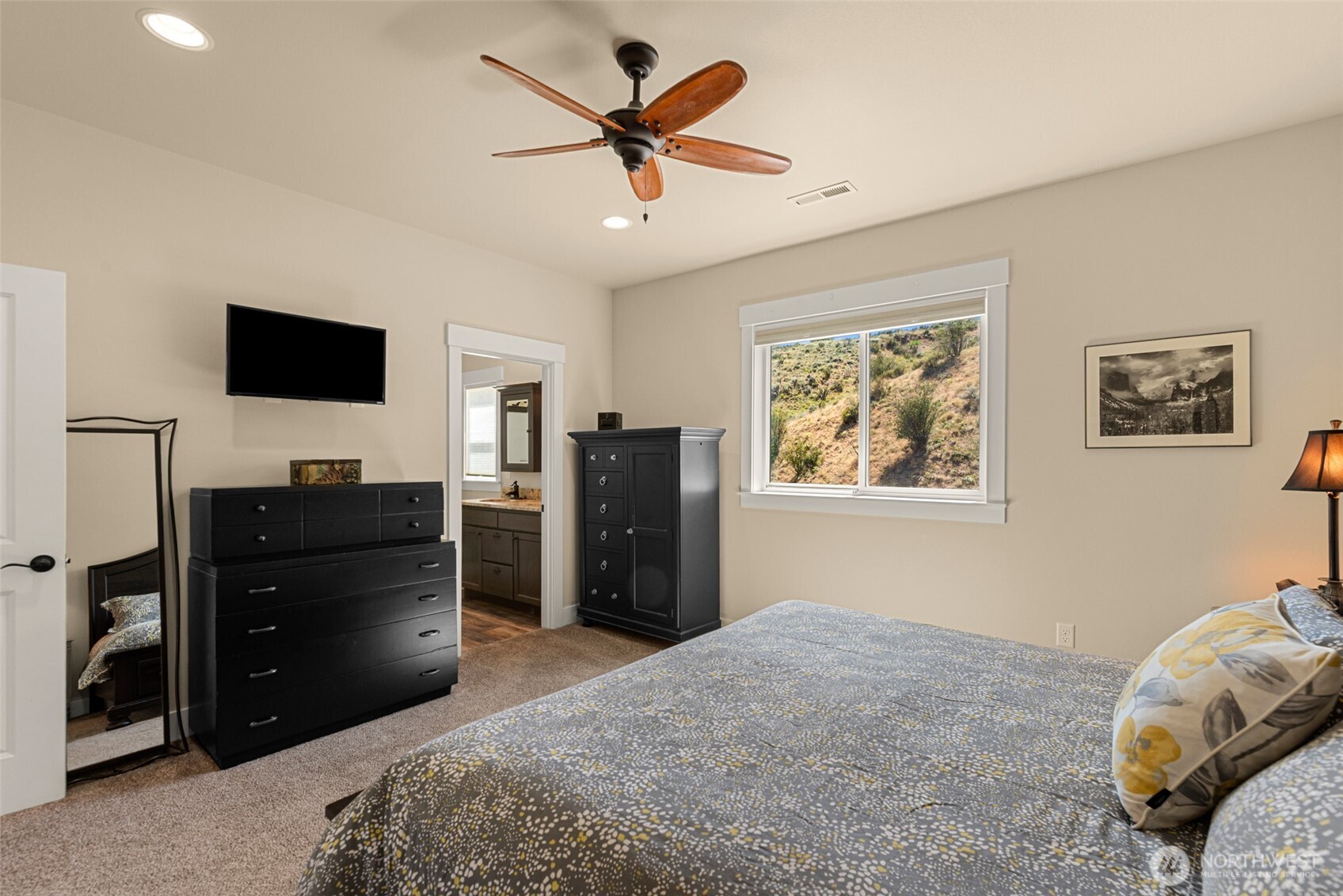 9973 Saska Way Property Photo 24