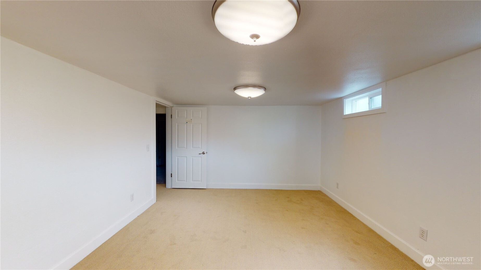 840 E Main St 101 Property Photo 12