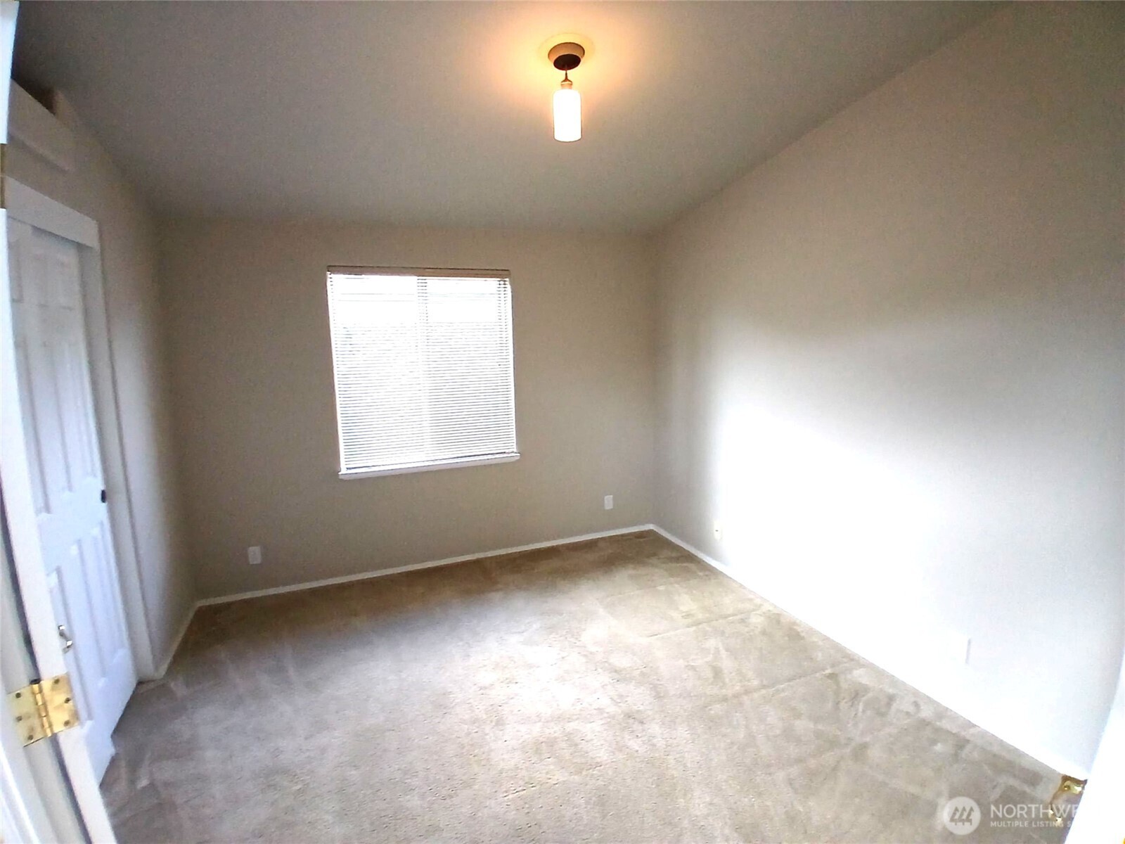 9024 60th Avenue 104 Property Photo 18