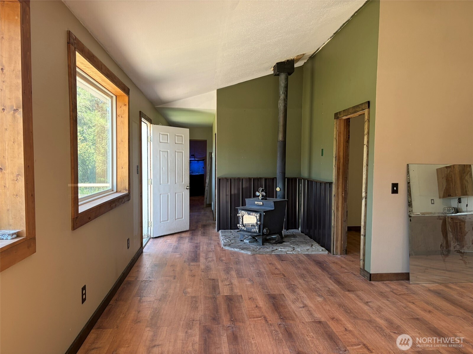 88 Little Bear Road Property Photo 8