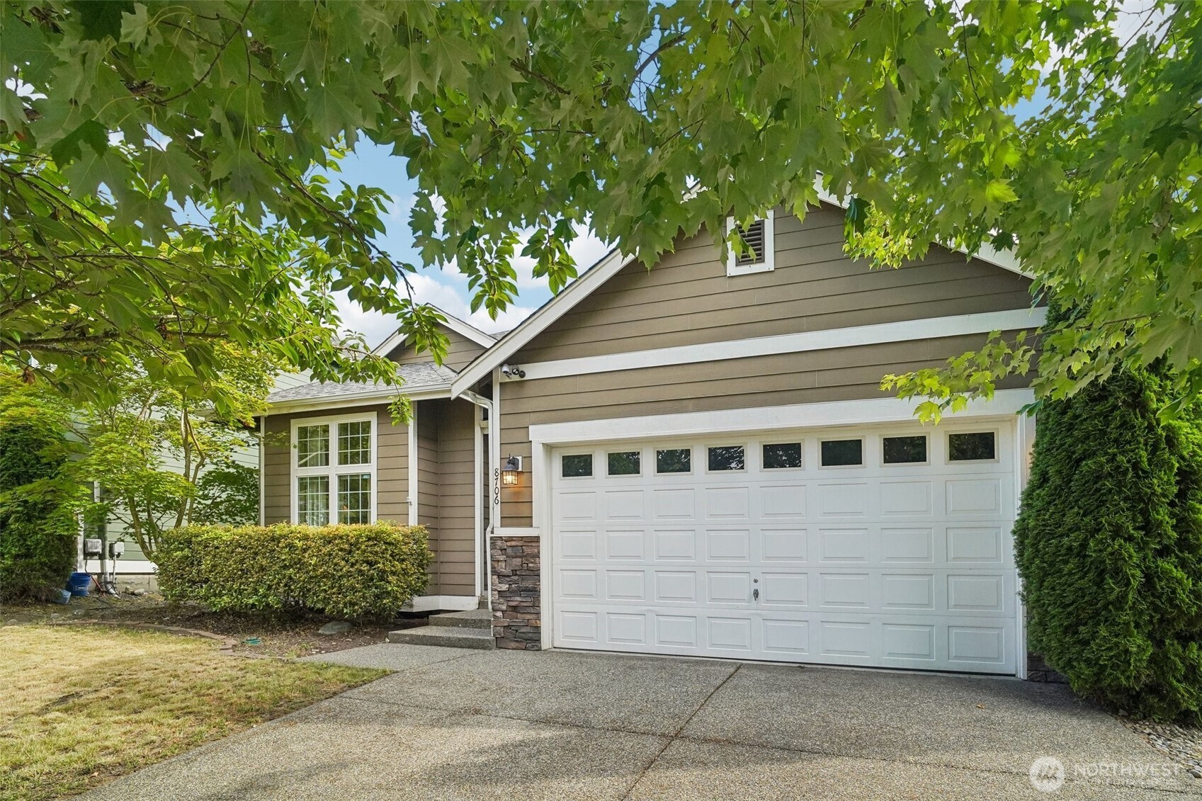 8706 186th Street Ct Property Photo 35