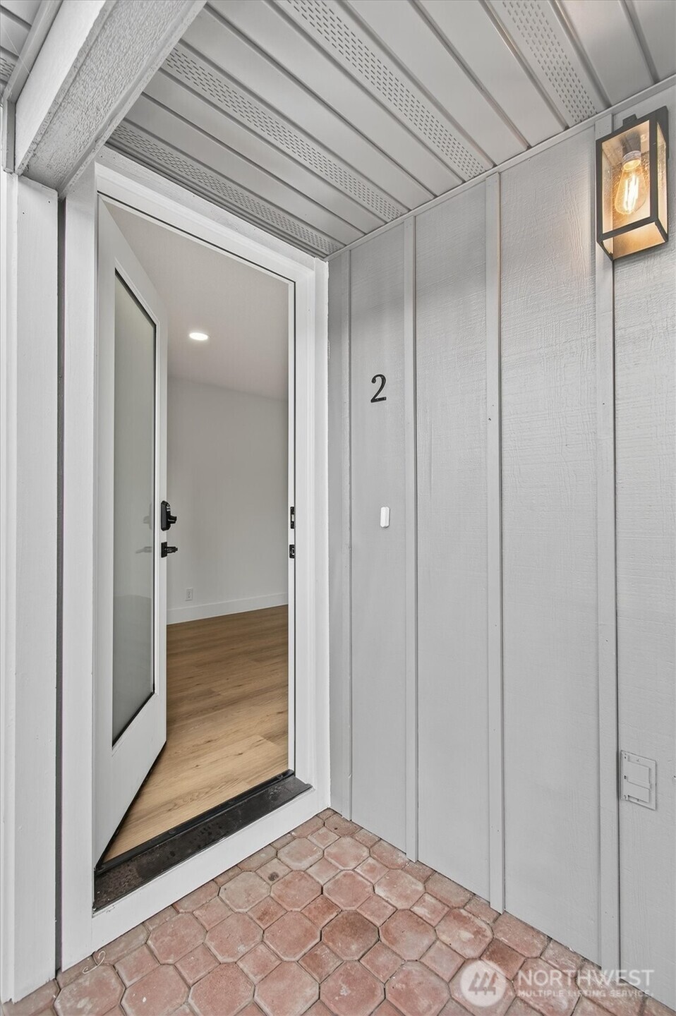 302 3rd Street Property Photo 3