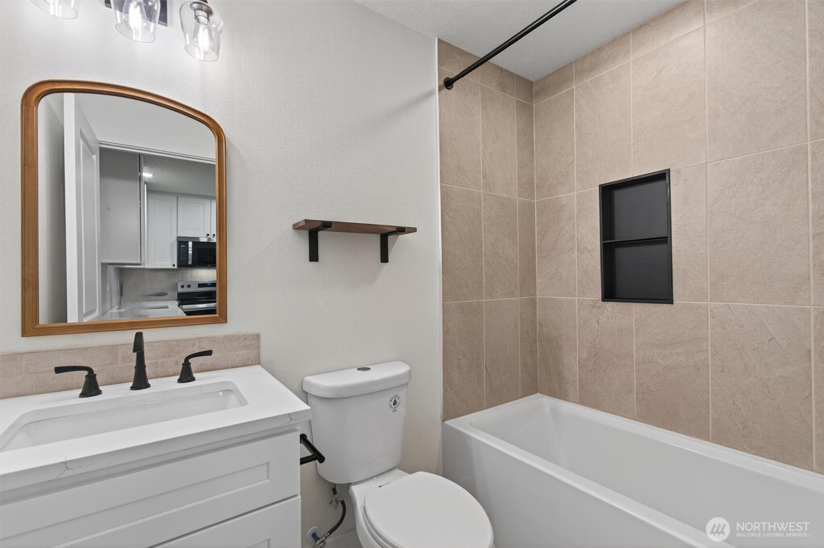 302 3rd Street Property Photo 10
