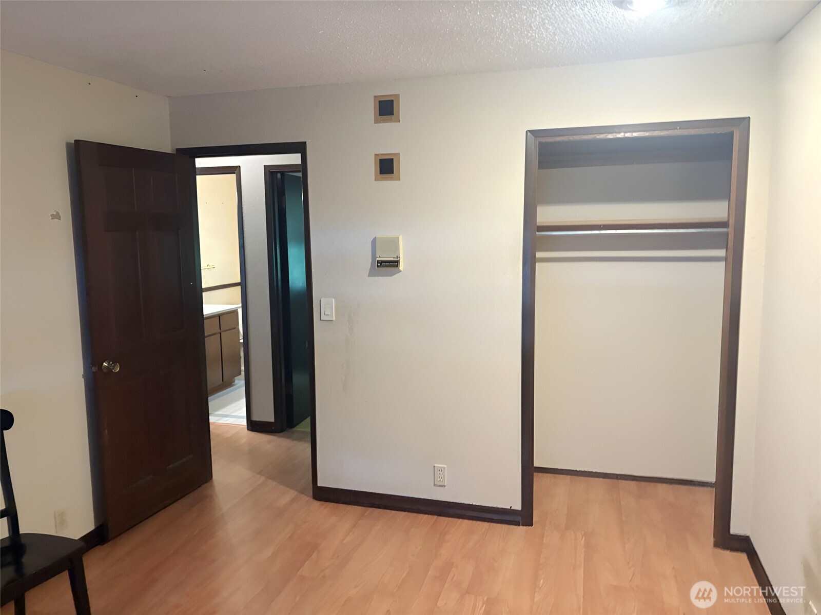 24404 Se Mirrormont Boulevard Property Photo 19