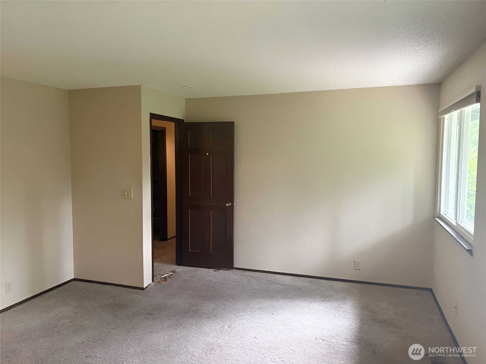24404 Se Mirrormont Boulevard Property Photo 20