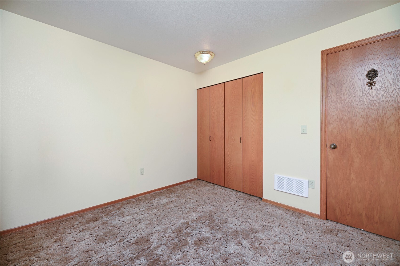 101 Pine Avenue 306 Property Photo 26