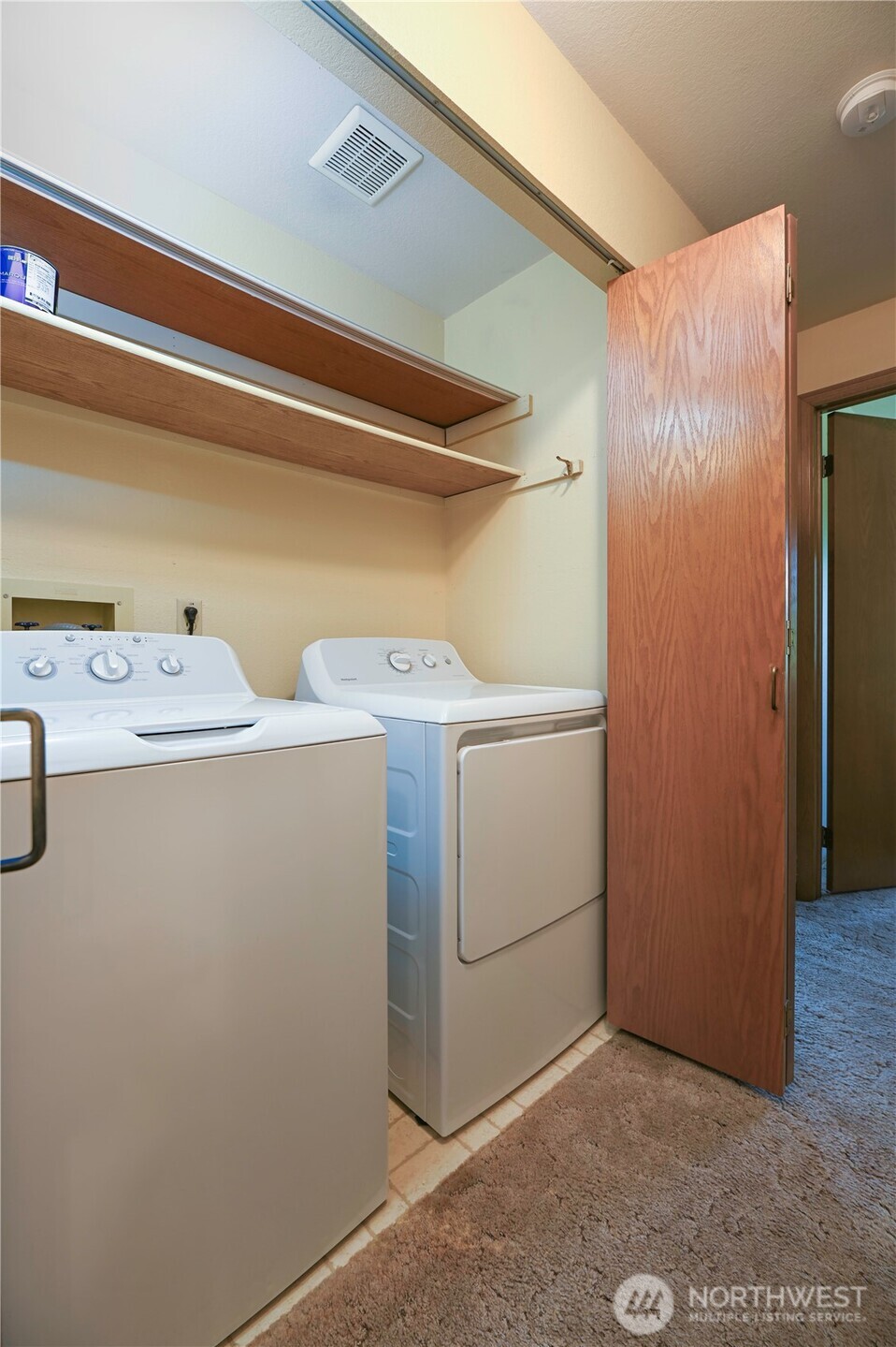 101 Pine Avenue 306 Property Photo 27