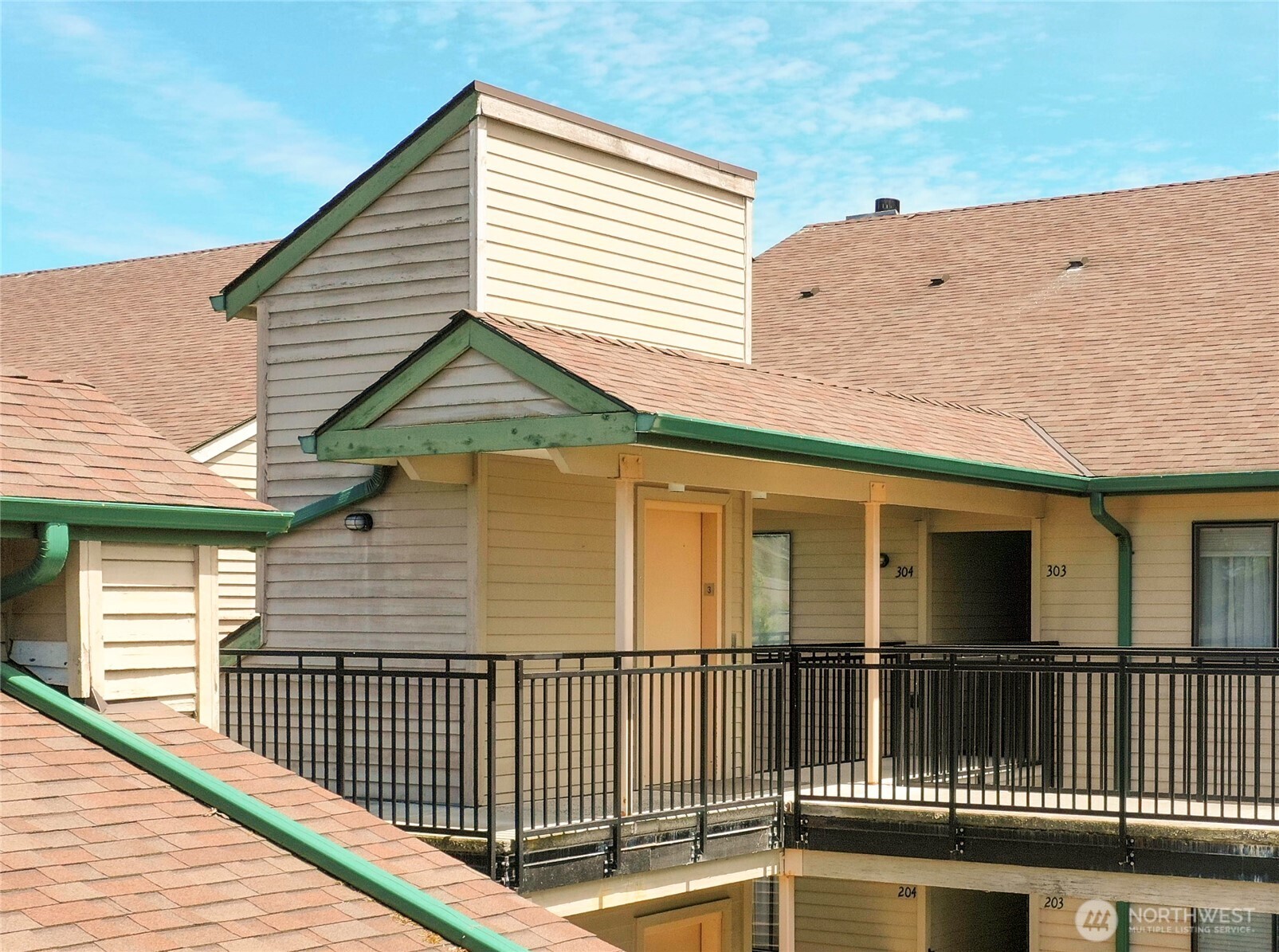 101 Pine Avenue 306 Property Photo 29