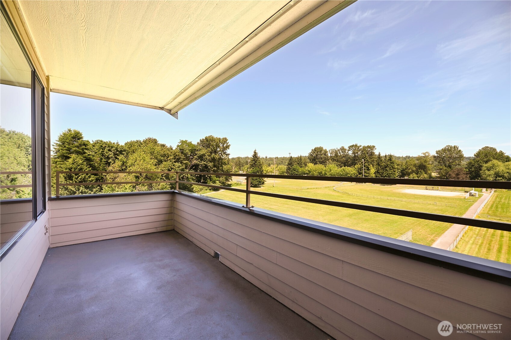 101 Pine Avenue 306 Property Photo 31